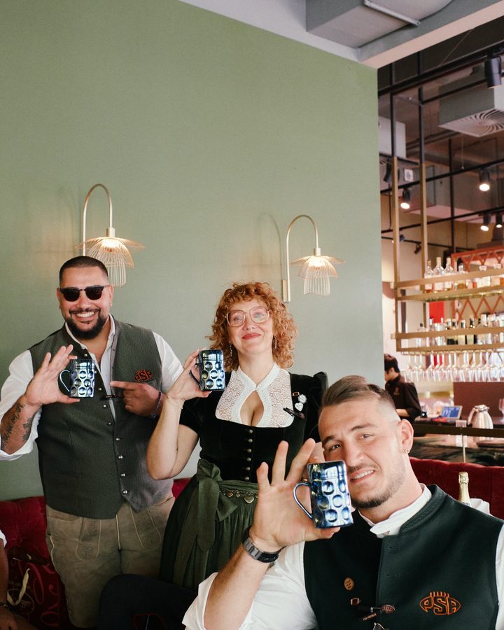 Franziska and the PSA team with the blue mugs